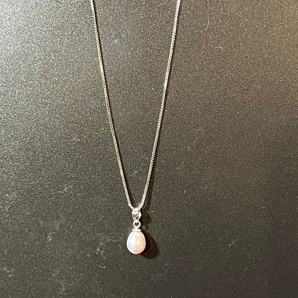 Fresh Water Pearl drop on Sterling silver necklace 18”